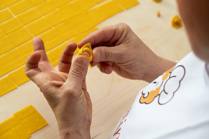 Cesarine: Small group Pasta and Tiramisu class in Bologna - Dietary needs deserve early attention