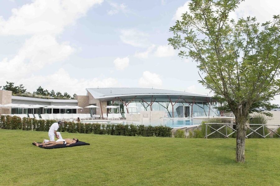 Chianciano Terme: Theia Thermal Pools Entrance Ticket - The best parts of Theia Thermal Pools