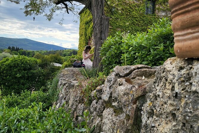 Chianti Wine Tour from Florence with Tastings - Riding through the Chianti hills