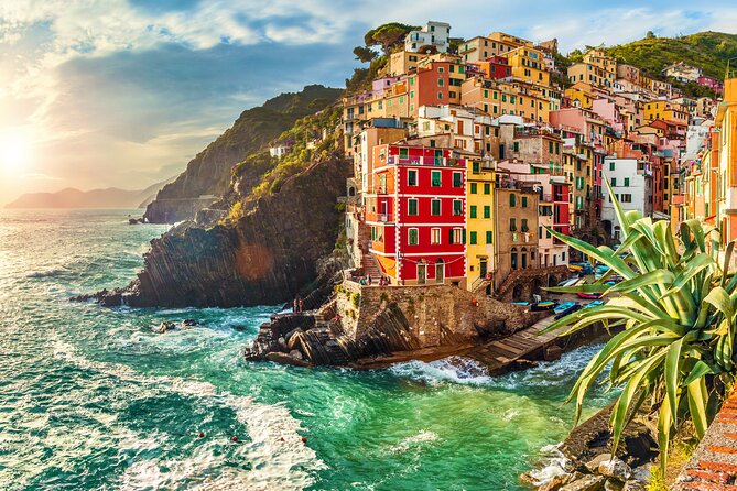 Cinque Terre and Pisa Tower Tour from Florence Semi Private - The transport plan is the real product