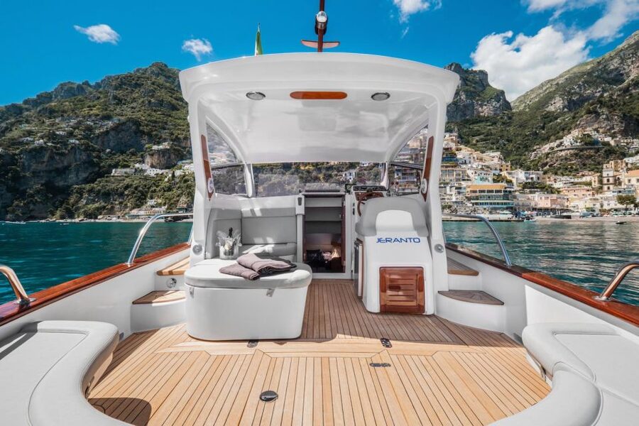 Cinque Terre: Hybrid Boat Tour with Swimming Stop - Monterosso and Vernazza from sea level