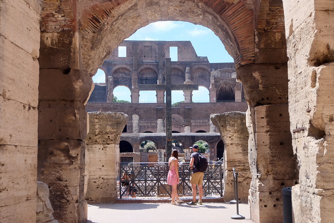 Colosseum Arena Floor, Roman Forum & Palatine Hill Tour - Headsets help, but check the sound early