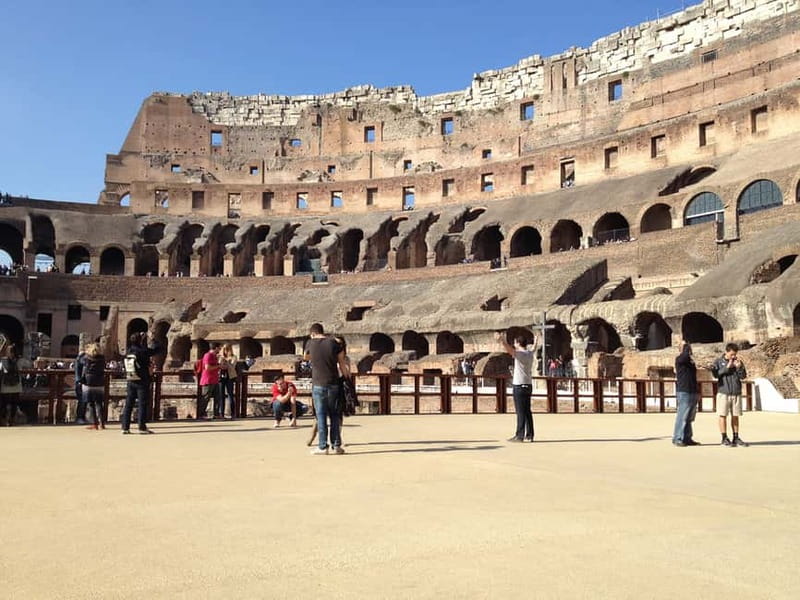 Colosseum, Forum & Palatine Hill Guided Walking tour - The guides make the difference