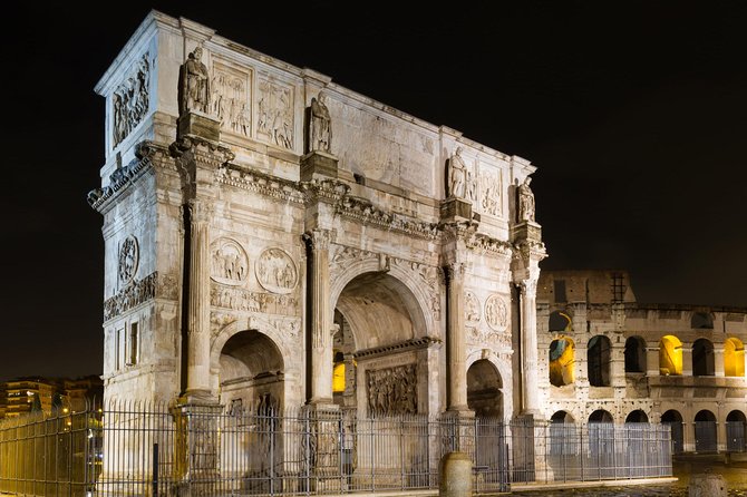 Colosseum, Palatine Hill and Roman Forum Guided Tour - Entering the Colosseum and understanding the arena