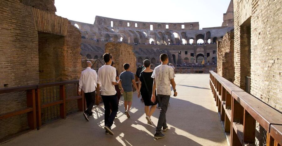 Colosseum: Semi Private Tour with VIP Arena Access - Guides are the strongest part of the experience