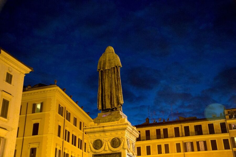 Dark Heart of Rome - Facts, Legend & Mystery Walking Tour - Key points at a glance