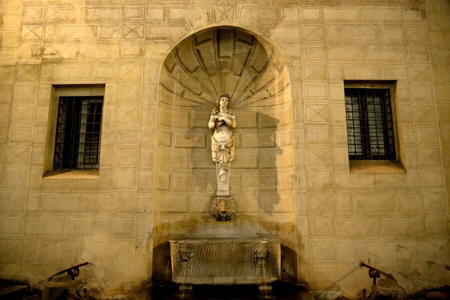 Dark Heart of Rome - Facts, Legend & Mystery Walking Tour - Is $14 good value for Rome?