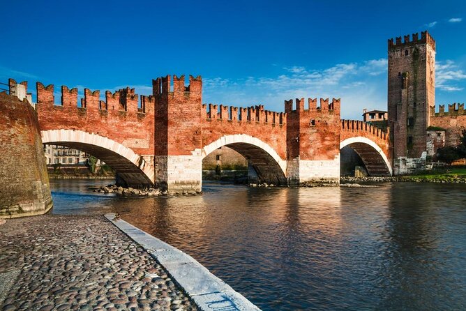 Discover Valpolicella Vineyards and Wine Tasting Experience - Why This Winery Feels Different From a Large Wine Tour