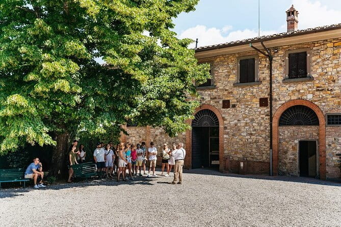 Essence of Chianti Small Group Tour with Lunch and Tastings from Florence - Leaving Florence for the Chianti Hills