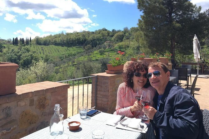 Essence of Chianti Small Group Tour with Lunch and Tastings from Florence - The Guides Make a Noticeable Difference