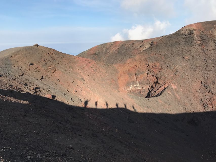 Etna: Craters of the 2002 Eruption Trekking Experience - Lava streams, fractures, and hornitos