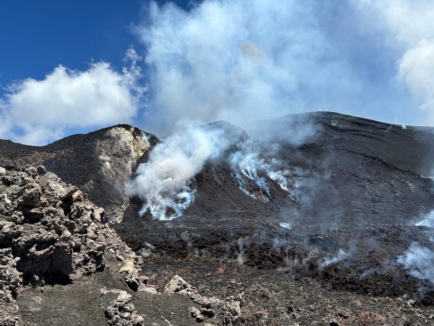 Etna excursion to 3000 mt. with cable-car and jeep 4x4 - The lava-flow tunnel and recent eruption sites