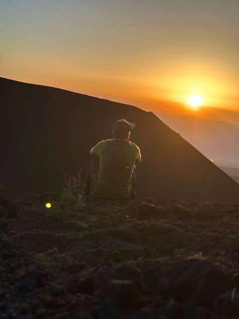 ETNA SUNSET: GUIDED TOUR OF ETNA WITH PICKUP FROM CATANIA - Zafferana Etnea: Start with Sicilian flavors