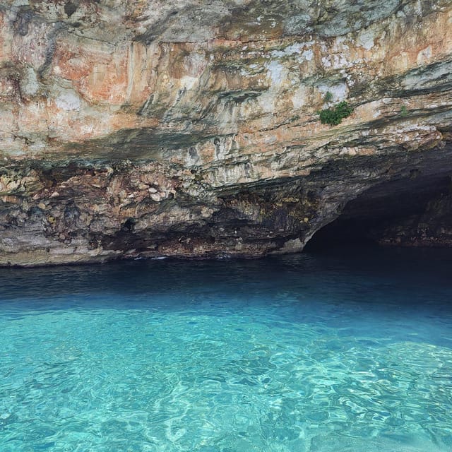 EXCURSION VISIT TO THE SANTA MARIA DI LEUCA CAVES - Along the cliffs to the Santa Maria di Leuca caves