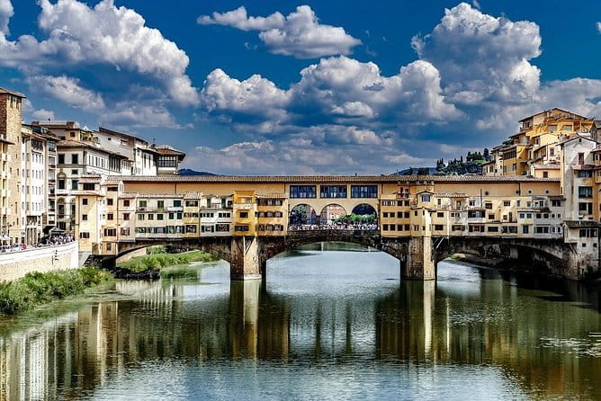 Experience Florence’s Art and Architecture on a Walking Tour - Piazza della Signoria: Medici power in open air