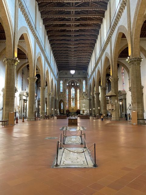 Florence: 1.5-hour Santa Croce Guided Experience - Medici connections and Renaissance masterpieces