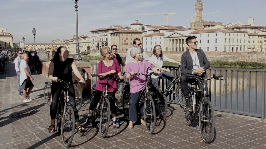Florence: 2-Hour Guided Bike Tour - Why a bicycle makes sense in Florence