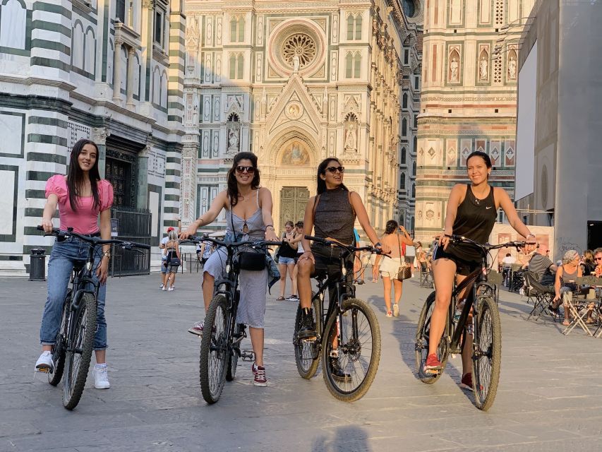 Florence: 2-Hour Guided Sightseeing Bike Tour - Piazza Pitti and the Oltrarno Side
