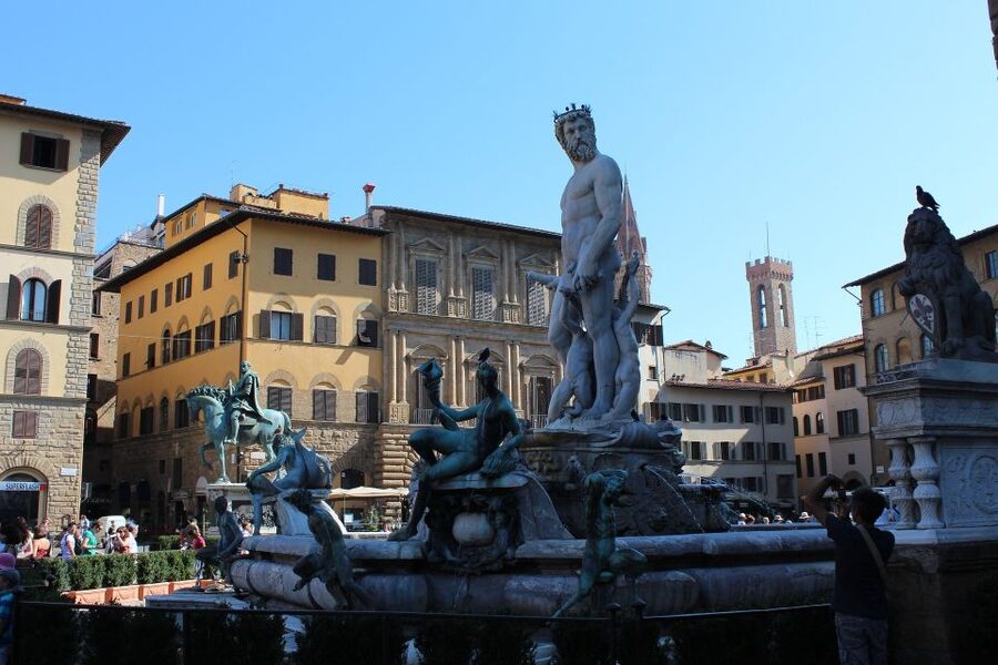 Florence: 2-Hour Guided Sightseeing Bike Tour - Guides Make the Difference