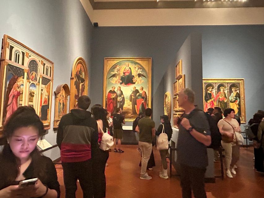 Florence: Accademia Gallery David Entry & Audio Guide App - Medici instruments and three Stradivarius treasures