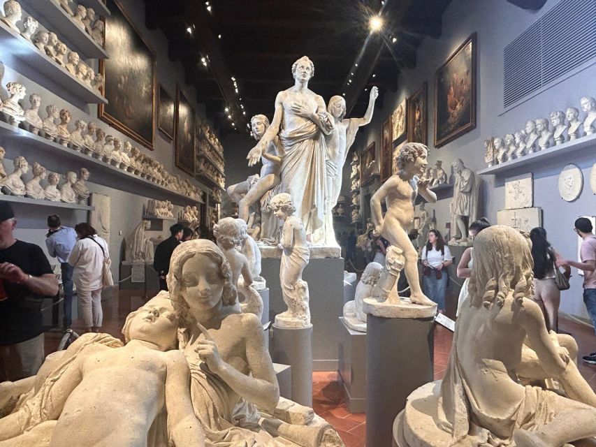 Florence: Accademia Gallery David Entry & Audio Guide App - Medieval and Renaissance paintings
