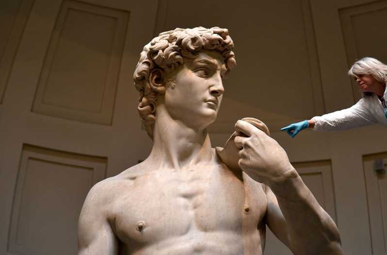 Florence: Accademia Gallery & David Skip-the-Line Ticket - Meeting the host in Piazza delle Belle Arti