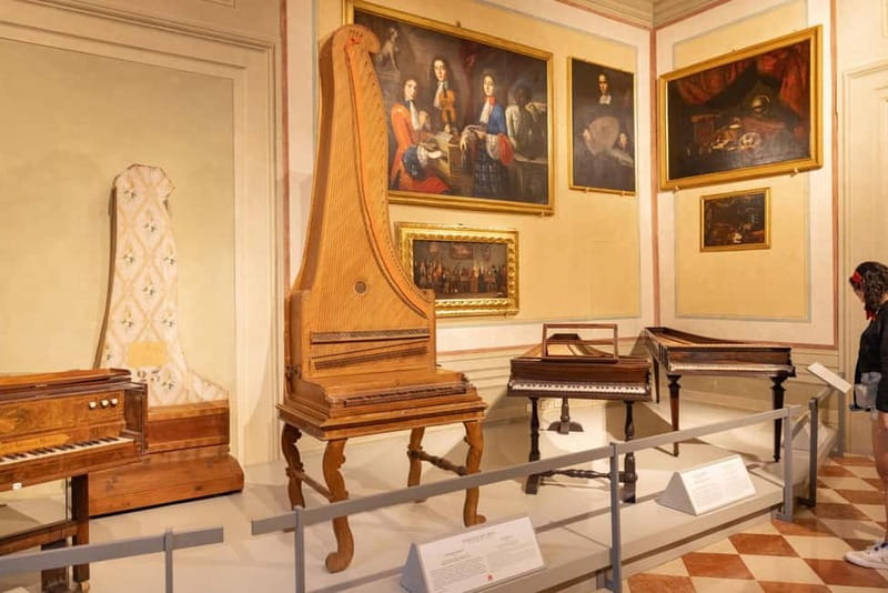 Florence: Accademia Gallery Skip-the-Line Guided Tour - Who should choose this Accademia tour?