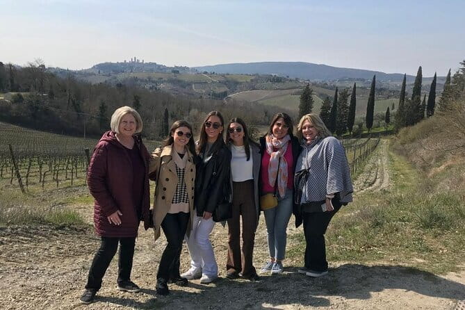 Florence Accademia Gallery Tour & Skip-the-Line Tickets Included - Meeting David in the Tribune