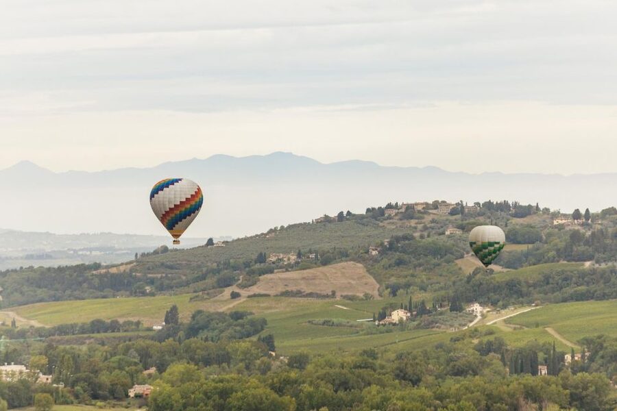 Florence: Balloon Flight Over Tuscany - Who should book this flight?