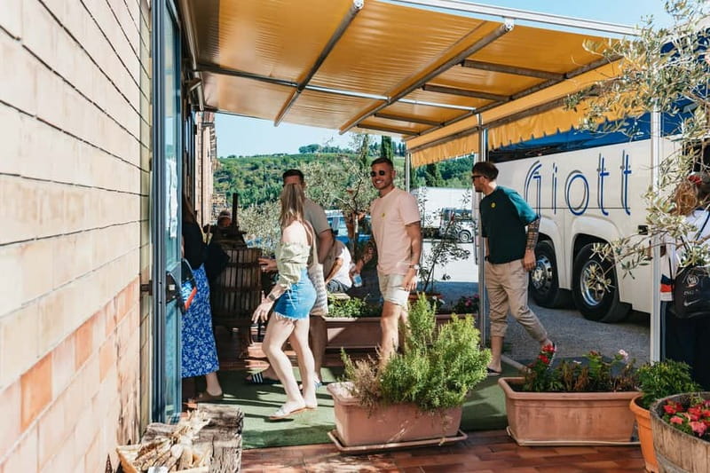 Florence: Chianti Wineries Tour with Wine Tasting - Group size, guides, and the overall pace