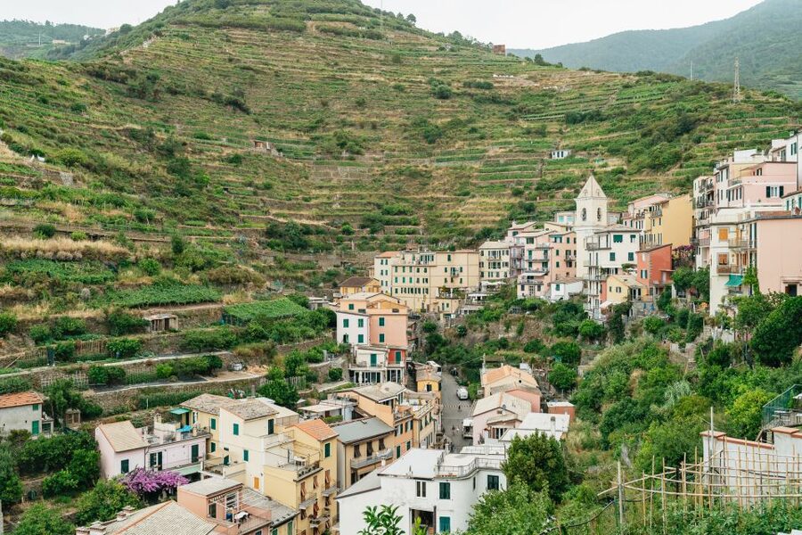 Florence: Cinque Terre Day Trip with Optional Hike - Manarola begins the village circuit