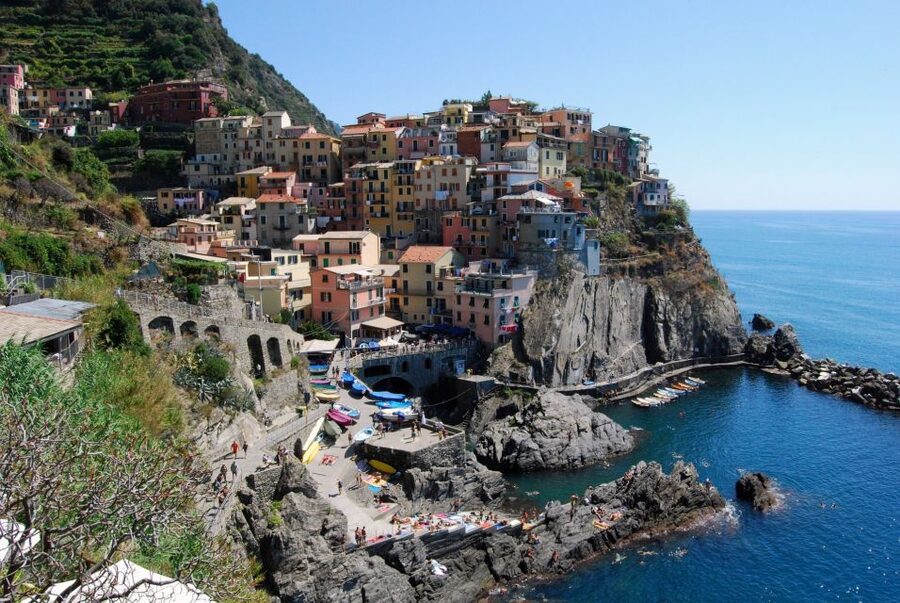 Florence: Cinque Terre Day Trip with Optional Street Food - How the schedule affects your day