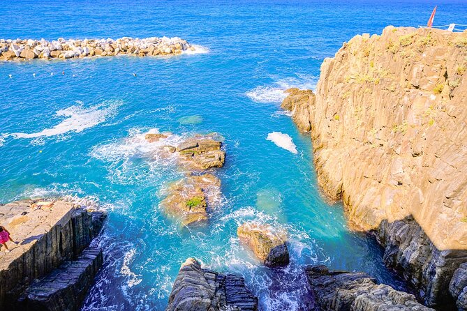 Florence: Cinque Terre Park Day Trip with Optional Street Food - Riomaggiore: the final coastal stop