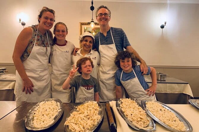 Florence: Cooking Class Pasta & Tiramisu Making Unlimited Wine - Where the Restaurants Put You in Florence