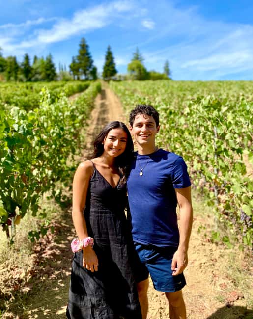 Florence: Countryside Tour with Wine Tasting & Pasta Class - Why the small group size matters