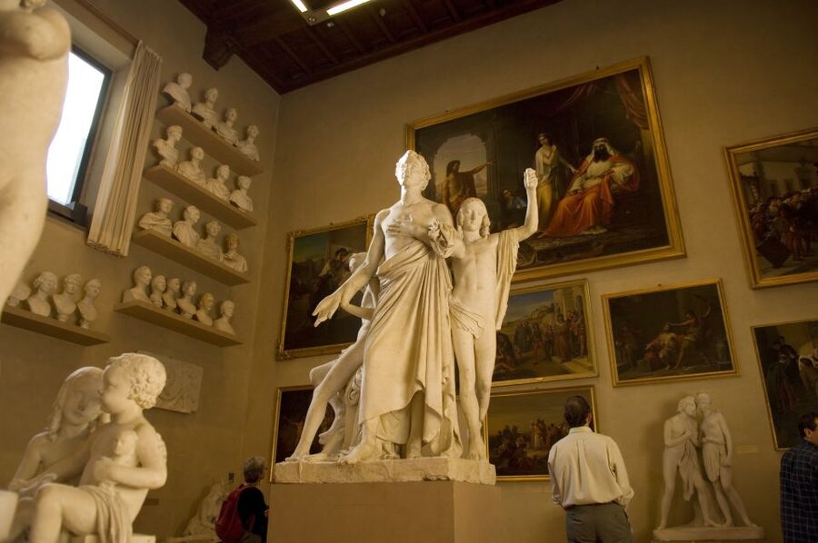 Florence: David's Accademia Gallery Guided Tour - Entering the Accademia with priority access