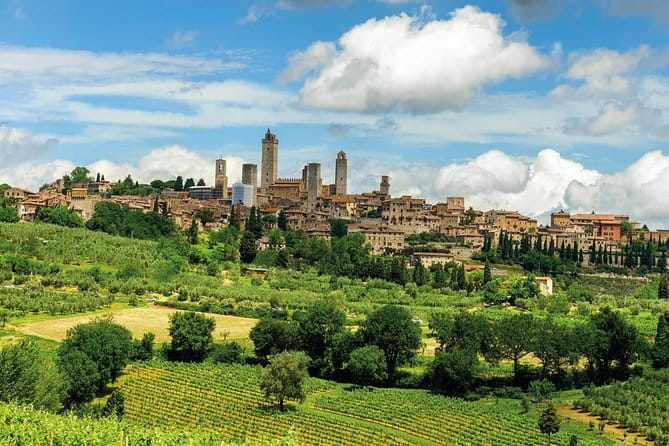 Florence Day Trip: Pisa, San Gimignano and Siena with Lunch - Pisa and the Leaning Tower Photos
