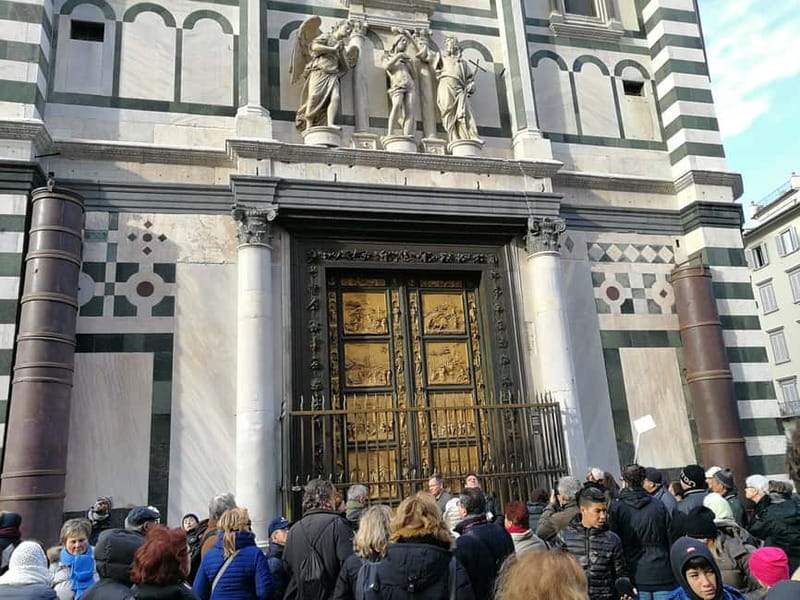 Florence: Duomo Area Tour and Brunelleschi Dome Climb Ticket - Meeting at Piazza di San Giovanni