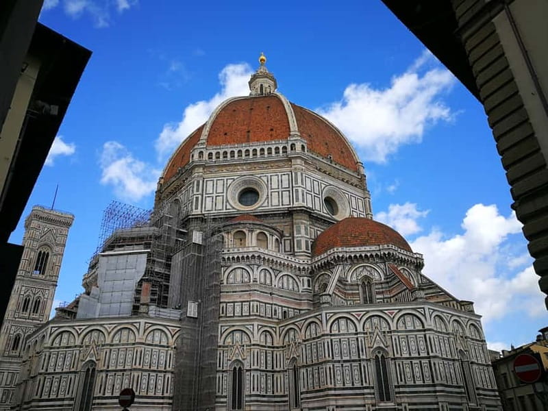 Florence: Duomo Area Tour and Brunelleschi Dome Climb Ticket - The Baptistery and Cathedral from the piazza
