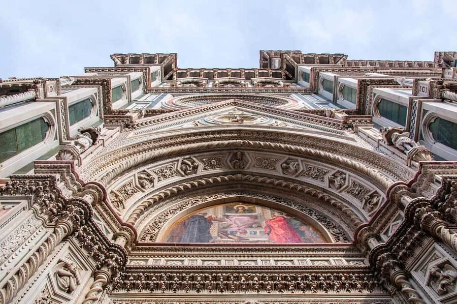 Florence: Duomo Cathedral Guided Tour - Dress rules and what to leave behind
