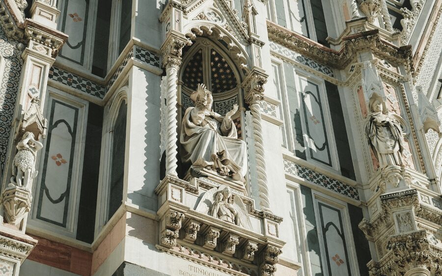 Florence: Duomo Cathedral Immediate Access & Guided Tour - Dress rules, bags, and comfort