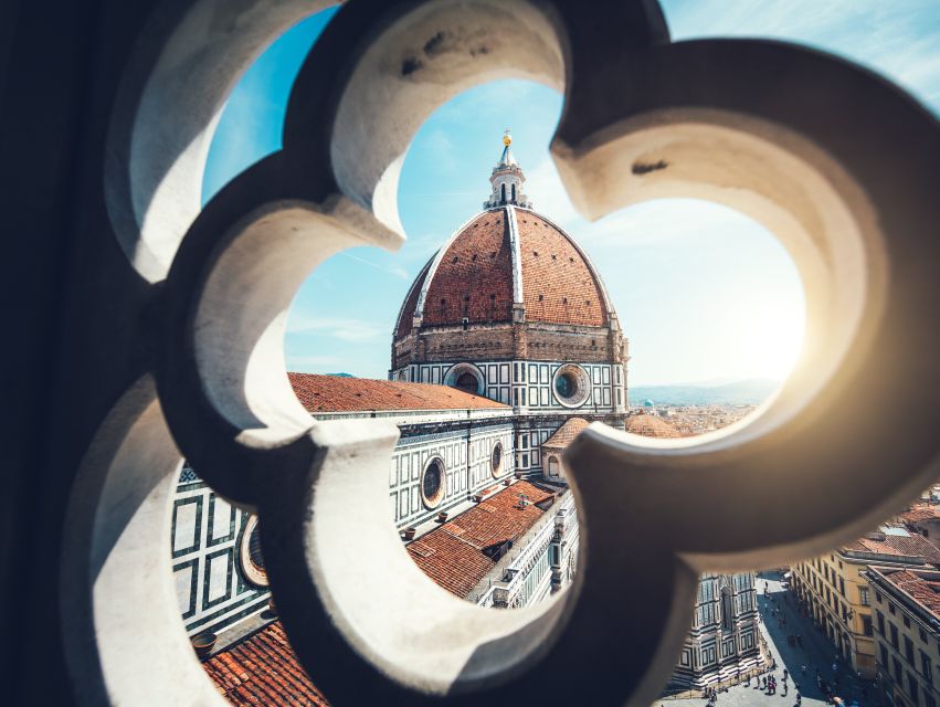 Florence Duomo Complex Guided Tour with Dome Admission - Starting with the cathedral square