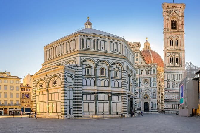 Florence: Duomo Complex with Tickets & City Walk Guided Tour - Pace, guides, and the feel of the group