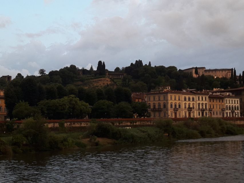 Florence: Eco-Friendly Golf Cart City Tour with Audio Guide - Comfort, timing, and small drawbacks