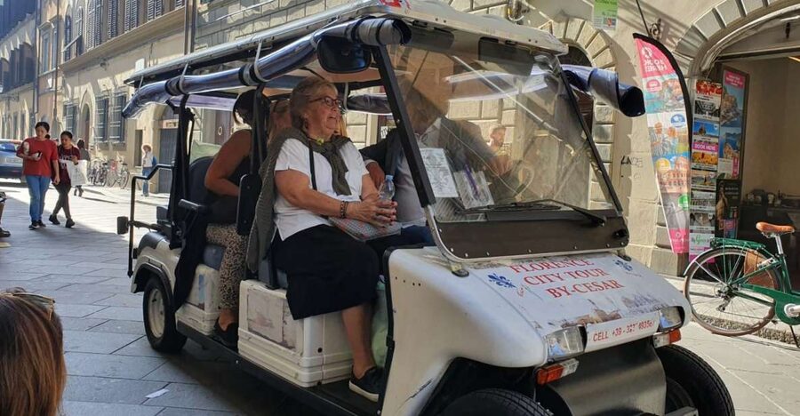 Florence: Eco-Friendly Panoramic Tour in Electric Golf Cart - Key points at a glance