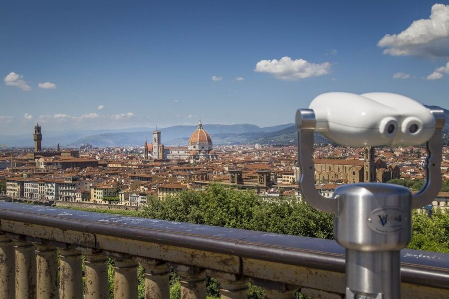 Florence: Eco-Friendly Panoramic Tour in Electric Golf Cart - Why an electric golf cart works in Florence
