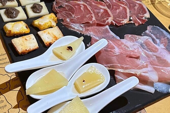 Florence Food Tour with Truffle Pasta, Steak & Free Flowing Wine - Starting near the Arno at 5:00 pm