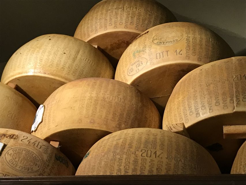 Florence: Guided Food Tour with Fiorentina Steak and Wine - Key details before you book