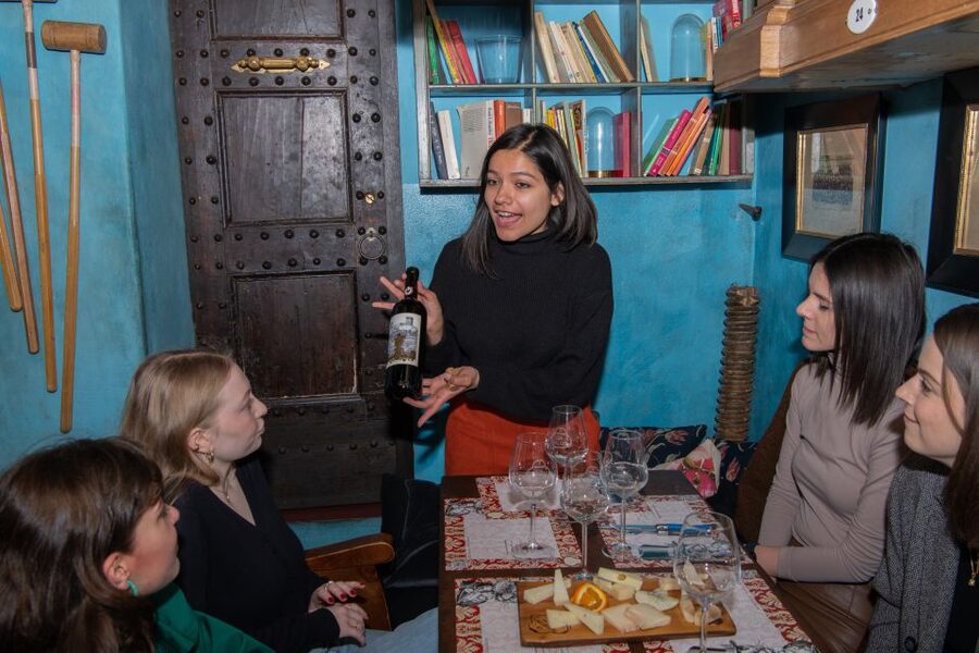 Florence: Guided Food Walking Tour with Tuscan Classics - Is $89.50 a fair price?