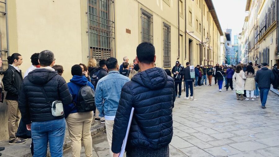 Florence: Guided Walking Tour - Basilica of San Lorenzo and Florence’s working center